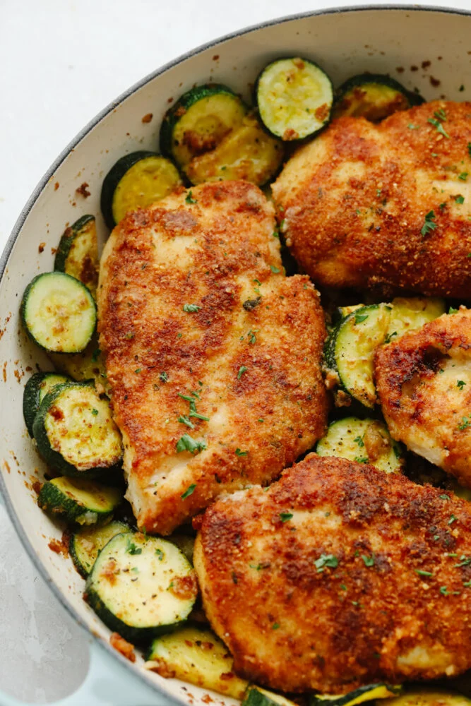 Quick & Easy Crispy Parmesan Garlic Chicken With Zucchini Recipe